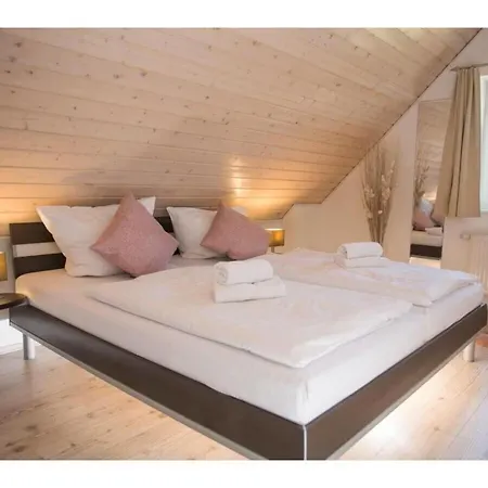 With 1 Bedroom *